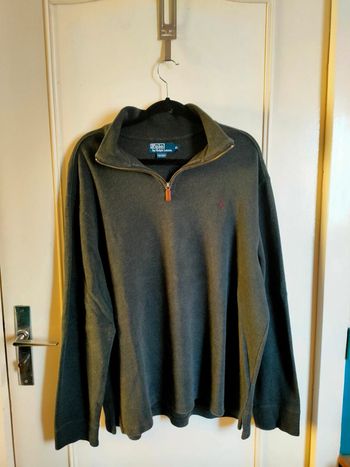 Pull col montant