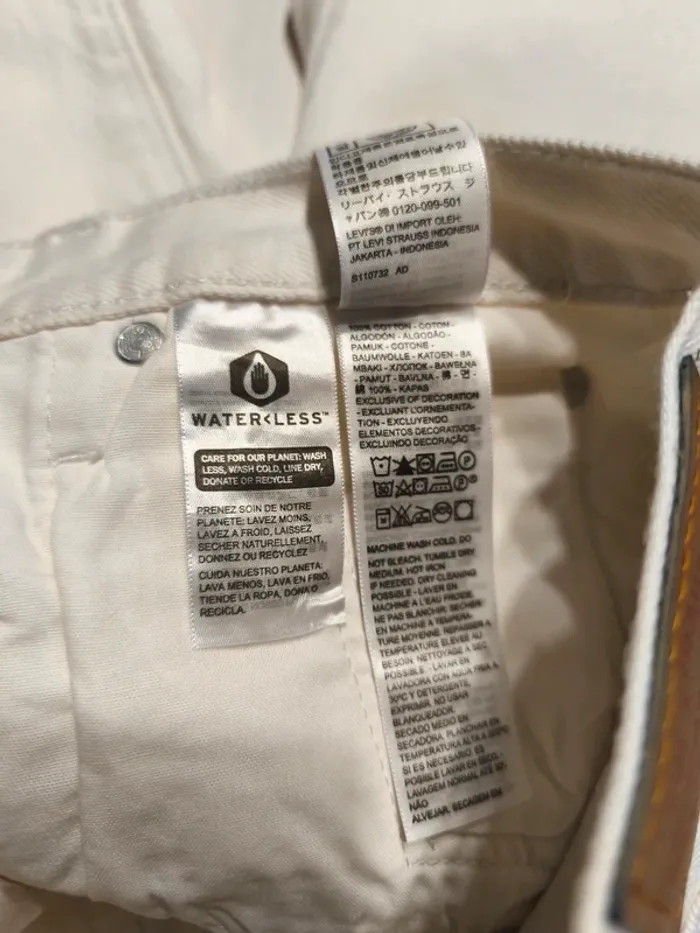 Jeans Levi's 501 Cropped 26x28 neuf - photo numéro 5