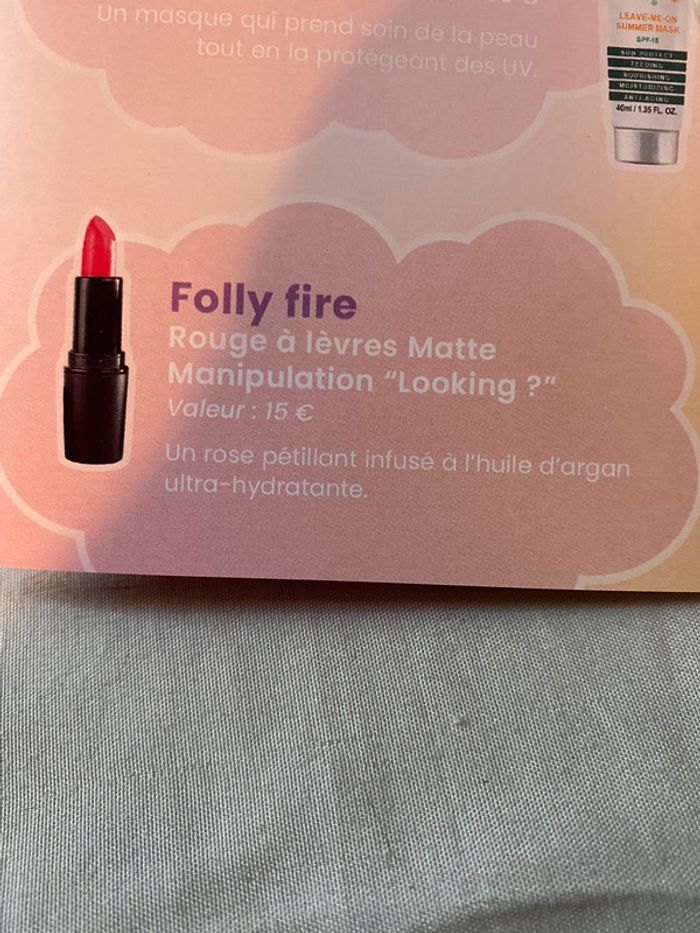 Rouge à lèvre matte manipulation folly fire - photo numéro 3