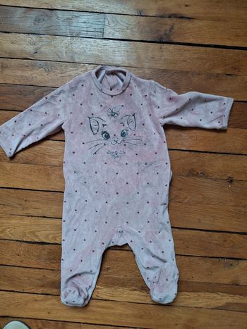 Pyjama velours disney Marie 6 mois neuf