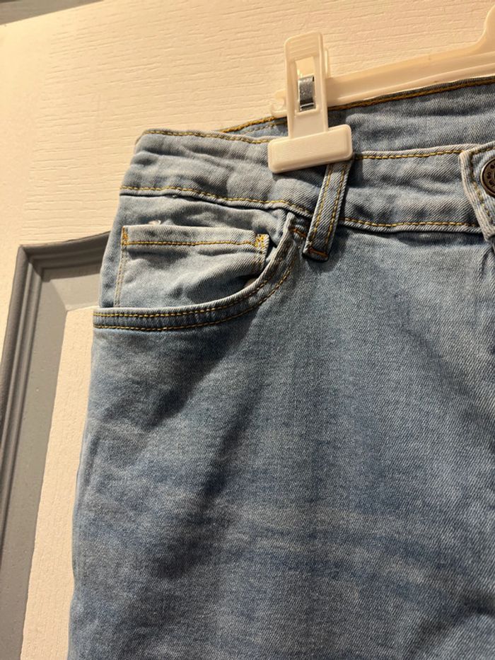 Jeans neuf - photo numéro 4