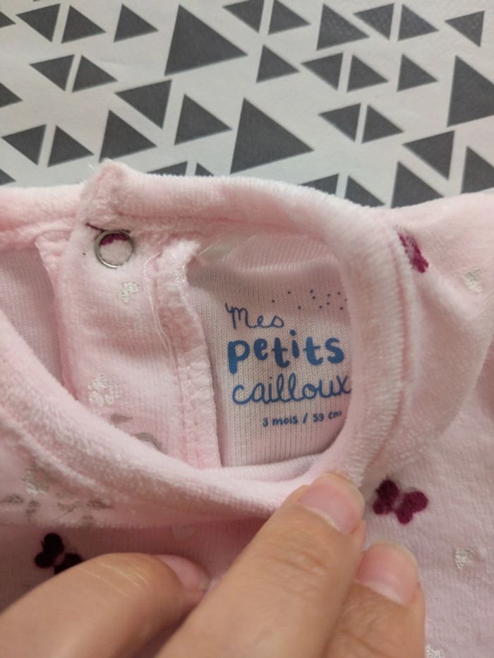 Pyjama velour 2 pièces neuf - photo numéro 2