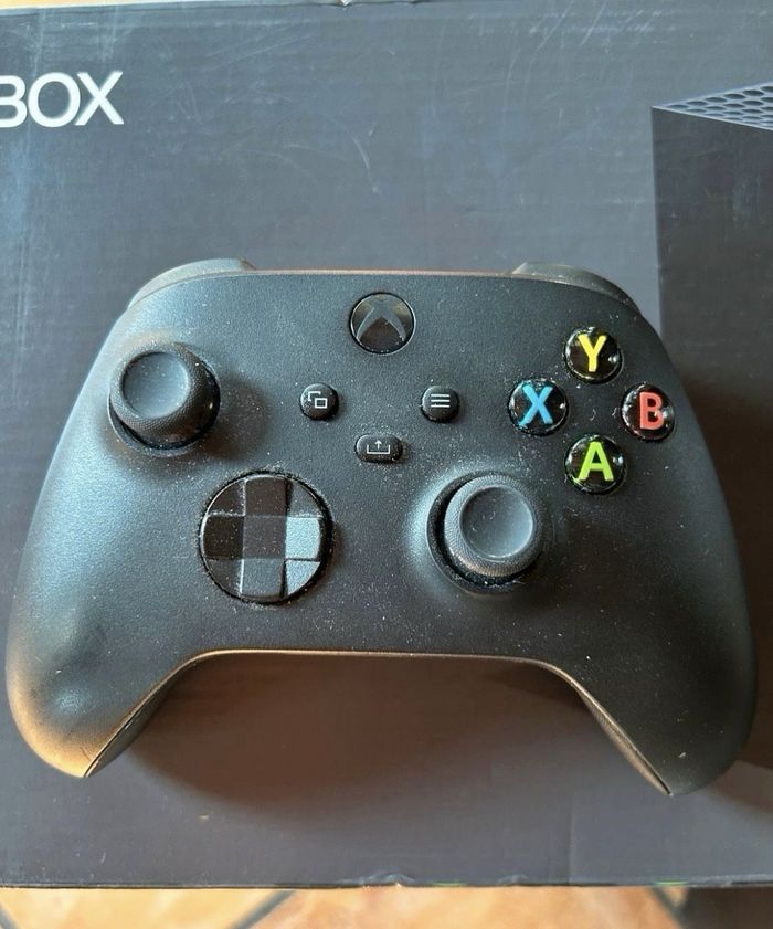 XBOX Série X - photo numéro 2