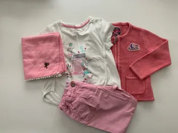 Lot été fille 4ans SGMJ