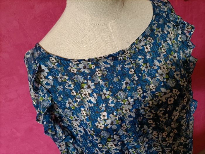 Robe bleue femme manches longues fleurs multicolores Kiabi taille 54 - photo numéro 7