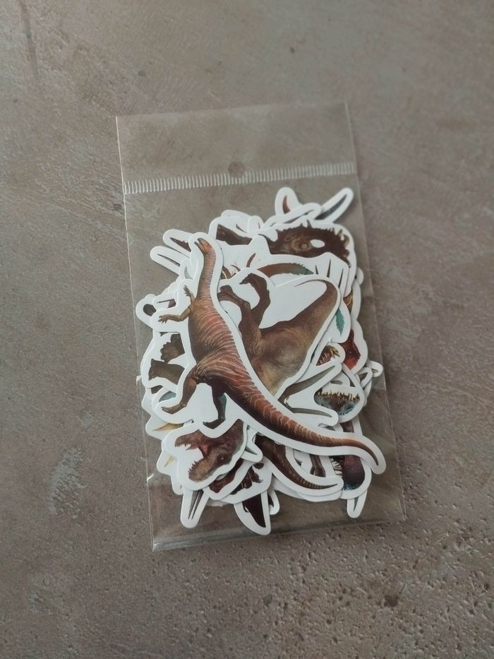 Lot stickers autocollants dinosaures 🦖🦕 - photo numéro 2