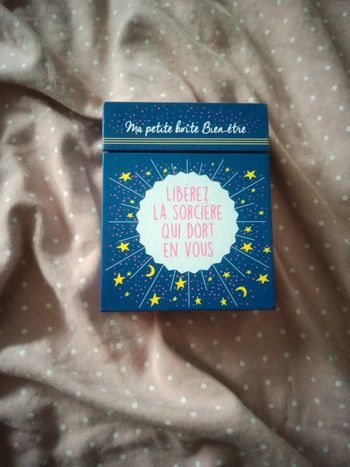 Boîte coffret cartes libérez la sorcière qui dort en vous