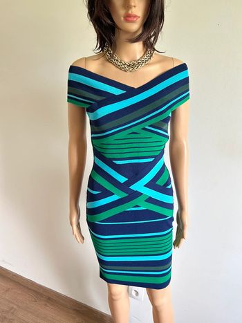 Robe bleue et verte avec épaules dénudées Morgan taille S jamais portée