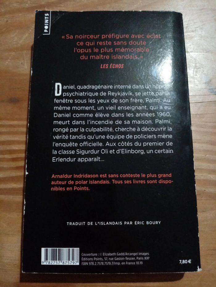 Les fils de la poussière de arnaldur indridason - photo numéro 2