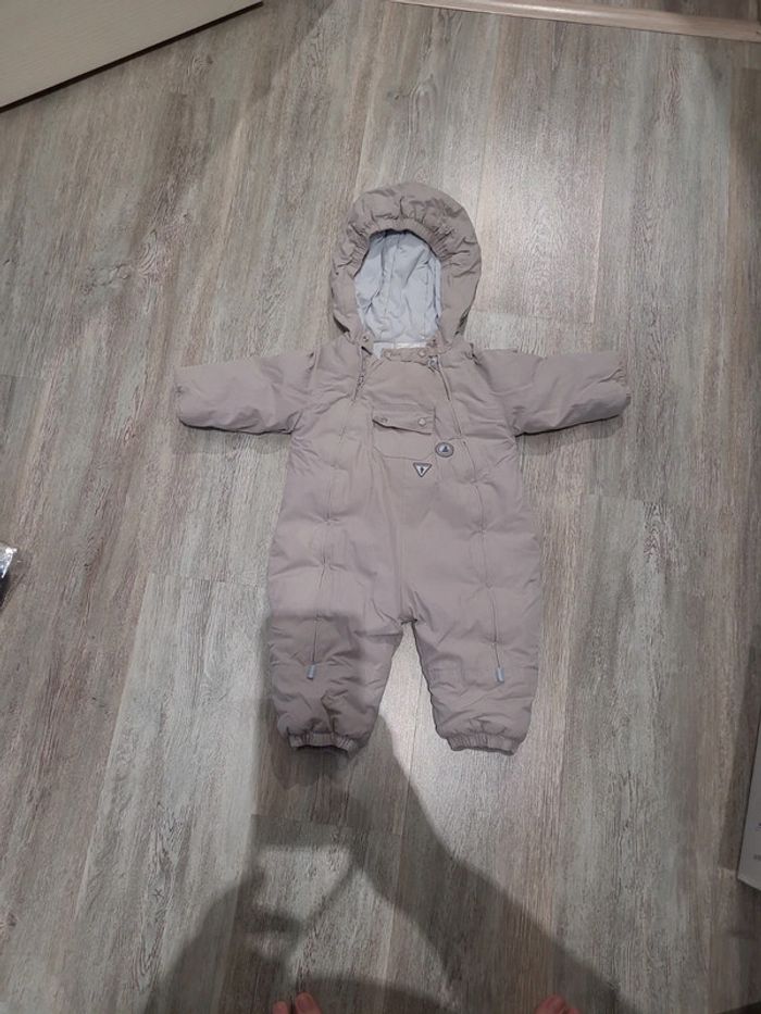 Combinaison chaude grise