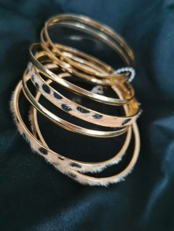 A42 lot de 7 bracelets jonc doré or léopard tendance