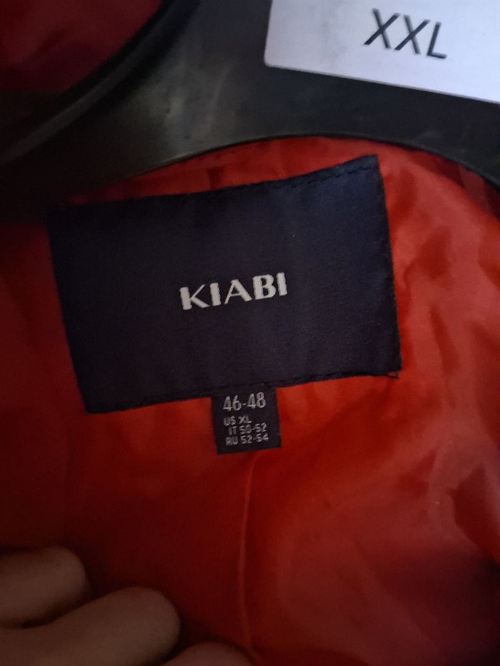 Doudoune marque kiabi taille 46/48 bordeaux - photo numéro 4