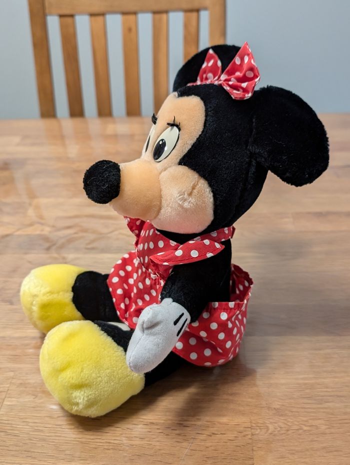 Peluche Minnie environ 30 cm Disneyland - photo numéro 4
