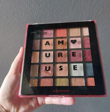 Palette miss cop