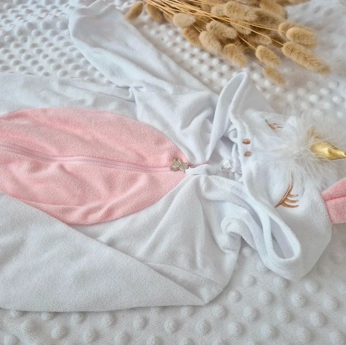 Combinaison- surpyjama licorne 12 mois - photo numéro 2