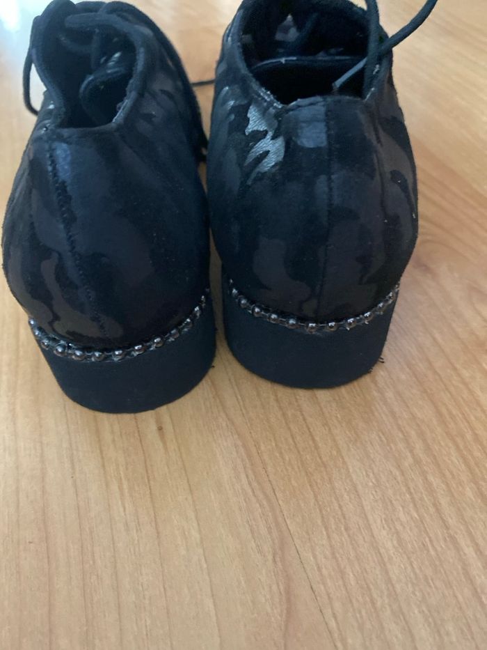 Chaussures neuve - photo numéro 3