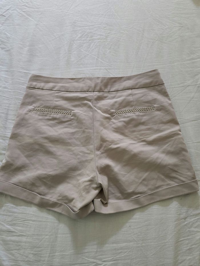 Short habillé neuf 🍒fabrication française jo🍒taille M - photo numéro 3