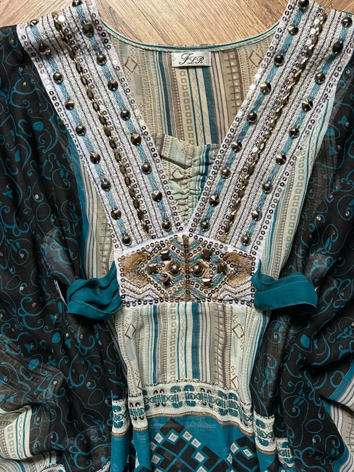 Paréos, sarongs - photo numéro 3