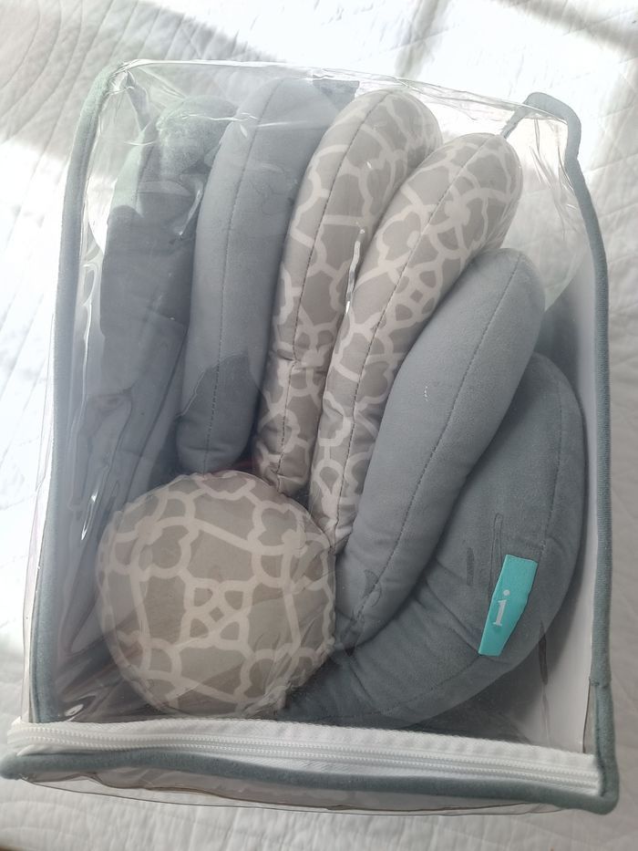 Coussin d'allaitement ajustable - photo numéro 5