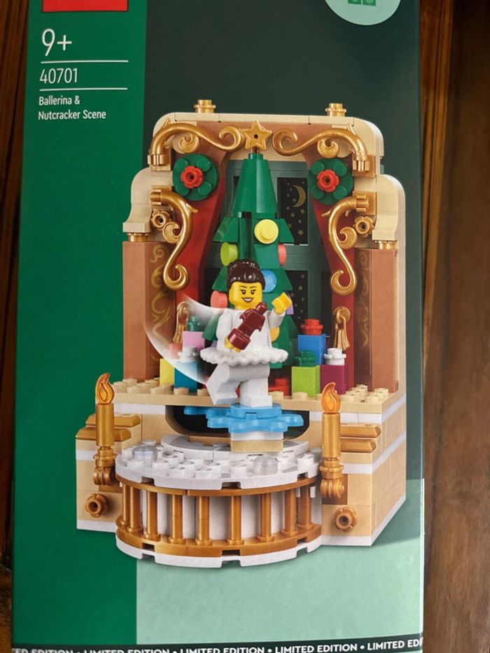 Set Lego Ballerine et Cassenoisette 40701 set Scellé - photo numéro 6