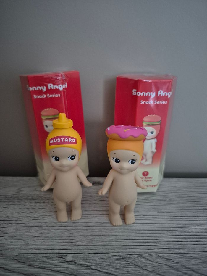 Lot de 2 sonny angel donuts et moutarde série snack neuf
