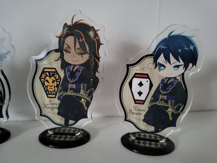 Twisted Wonderland x5 Figurines Acrylic 2D Stand - photo numéro 4