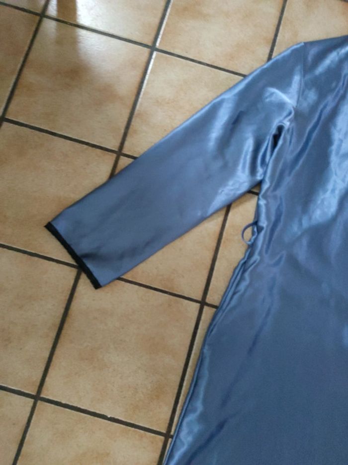Peignoir satin - photo numéro 2