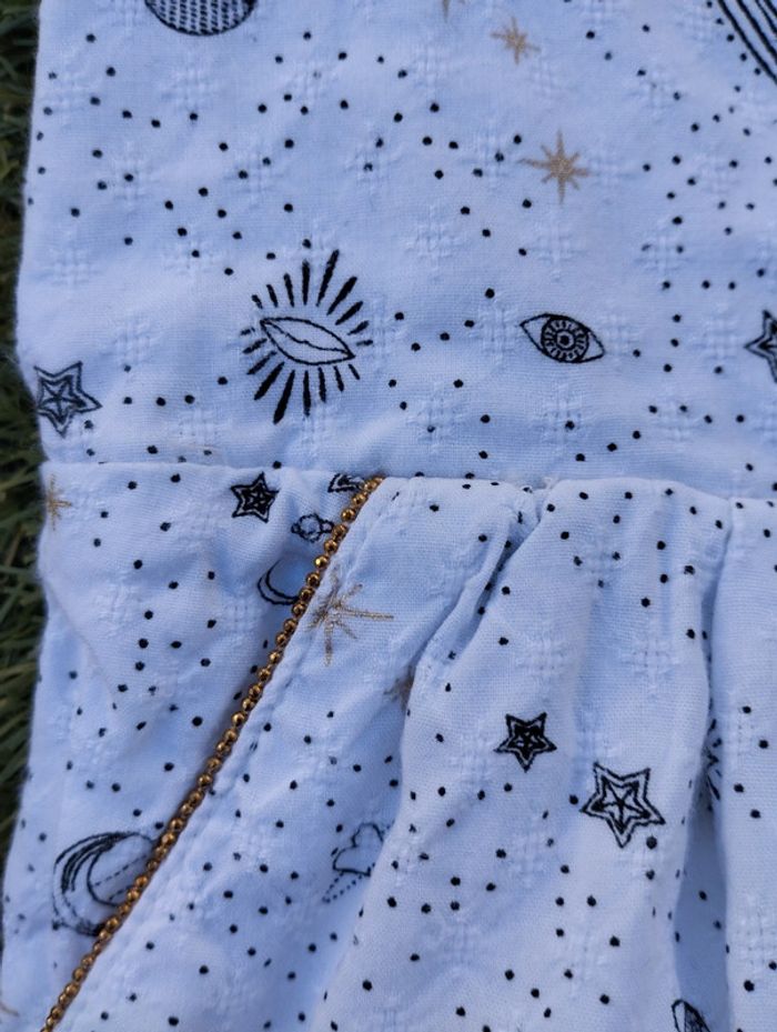Magnifique robe "dans l' espace" - photo numéro 3
