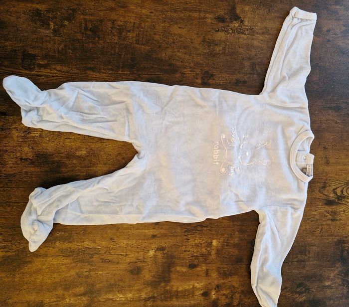 Lot Pyjama bébé 12mois - photo numéro 7
