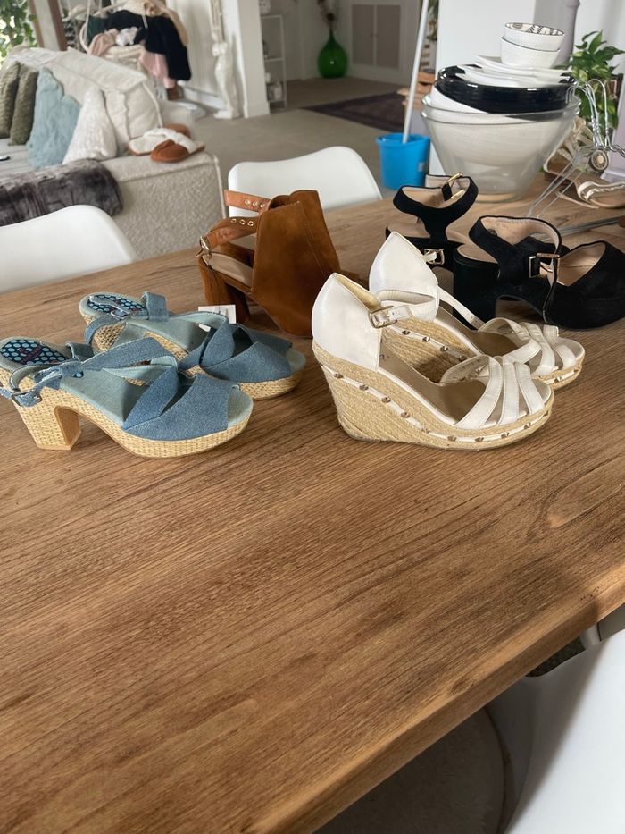 Chaussures - photo numéro 1