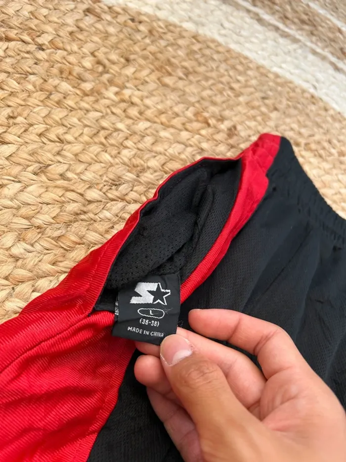 Short Homme Starter Noir et Rouge Taille L | Très Bon État | Légère Trace #BS1906 - photo numéro 4
