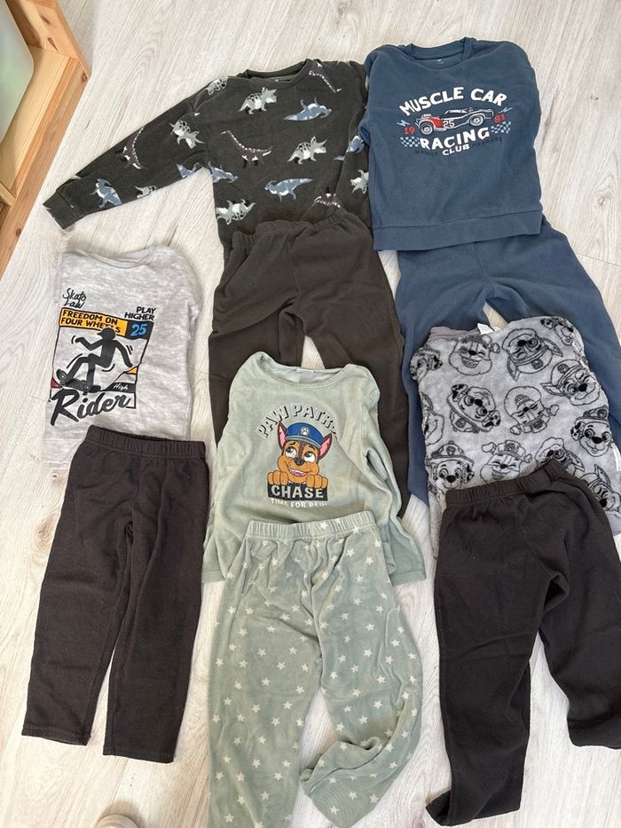 Lot pyjamas velours garçon 6 ans