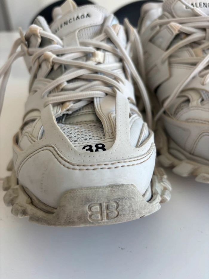 Balenciaga Track 2 blanches/grises/argentées – Taille 38 - photo numéro 3