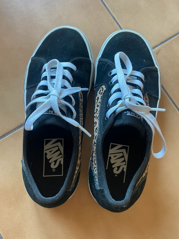 Chaussures Vans fille/ femme taille 36 - photo numéro 2