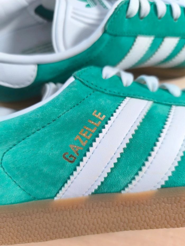 Baskets adidas gazelle court green gum verte et marron pointure 43 très bon état - photo numéro 10