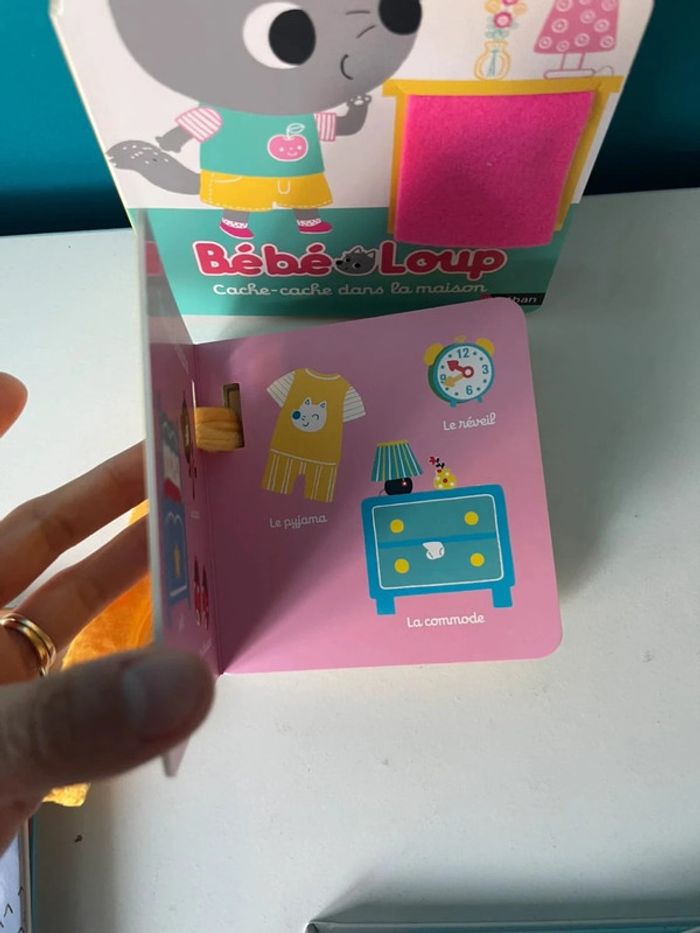 2 livres pour bébé bébé loup de Nathan neuf - photo numéro 2