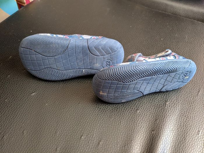 Chaussures ouvertes Taille 22 - photo numéro 6