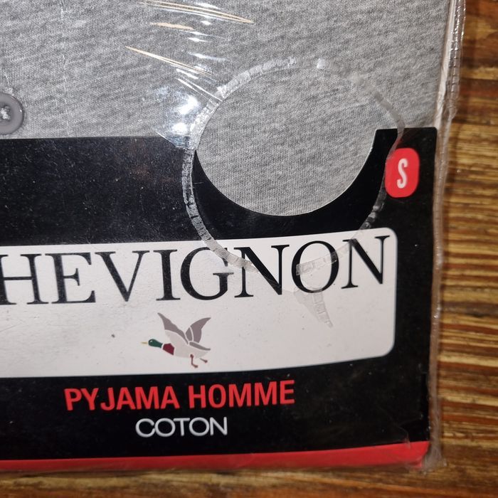 pyjama CHEVIGNON taille S - NEUF - photo numéro 6