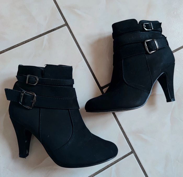 Bottines noires - photo numéro 9