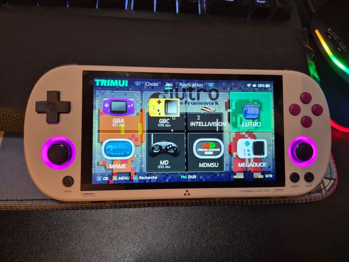 Console retrogaming Trimui Smart Pro avec 5000 jeux - photo numéro 5