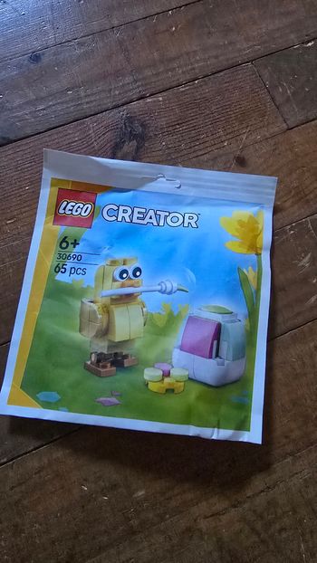 Lego creator poussin