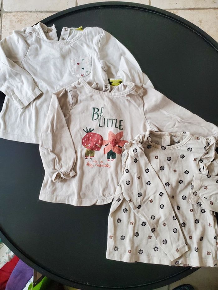 Lot 3 t-shirts manches longues 18 mois