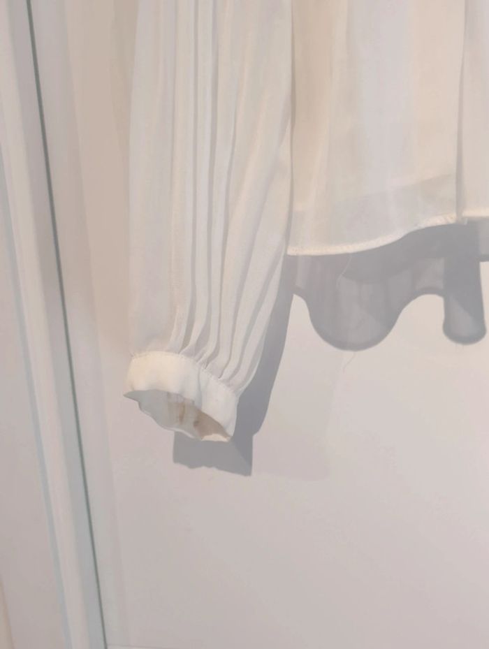 Blouse blanche - photo numéro 3