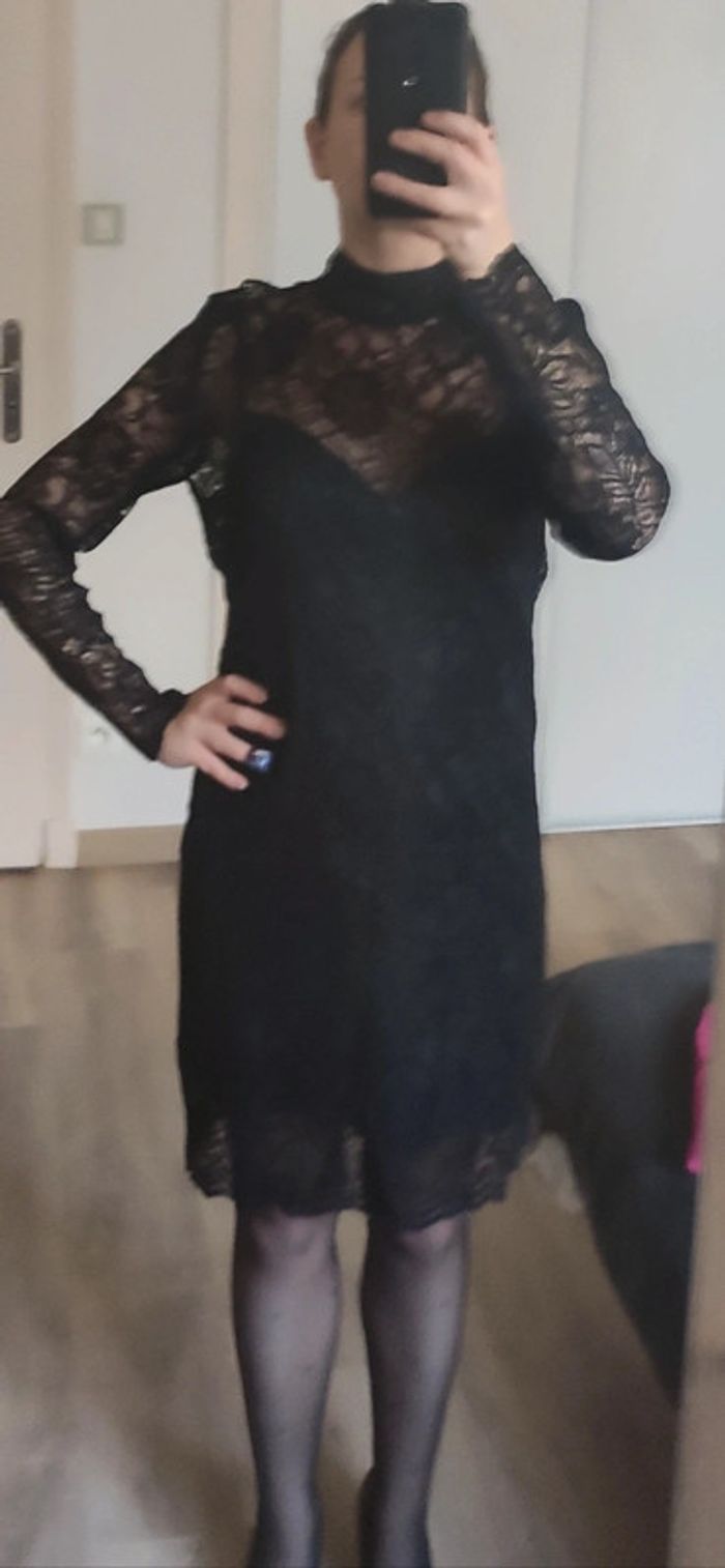 💄Robe droite - photo numéro 3
