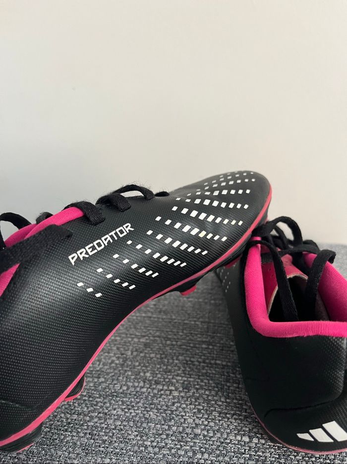 Chaussures De Foot Adidas Predator Taille 31 - photo numéro 3