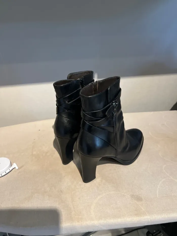 Bottines - photo numéro 3