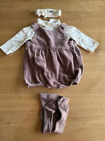 Ensemble tenue barboteuse Kiabi 6 mois