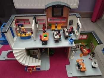 École playmobil+ salle de sport