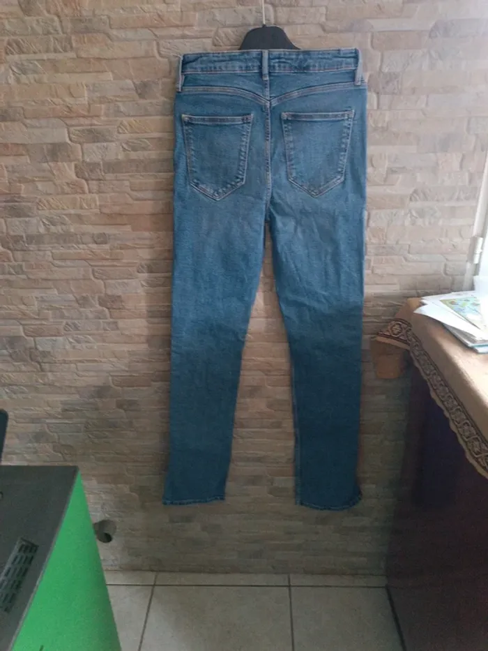 Jean bleu Zara 38 - photo numéro 3