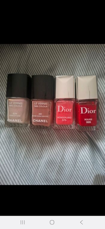 Vernis à ongles Yves saint Laurent